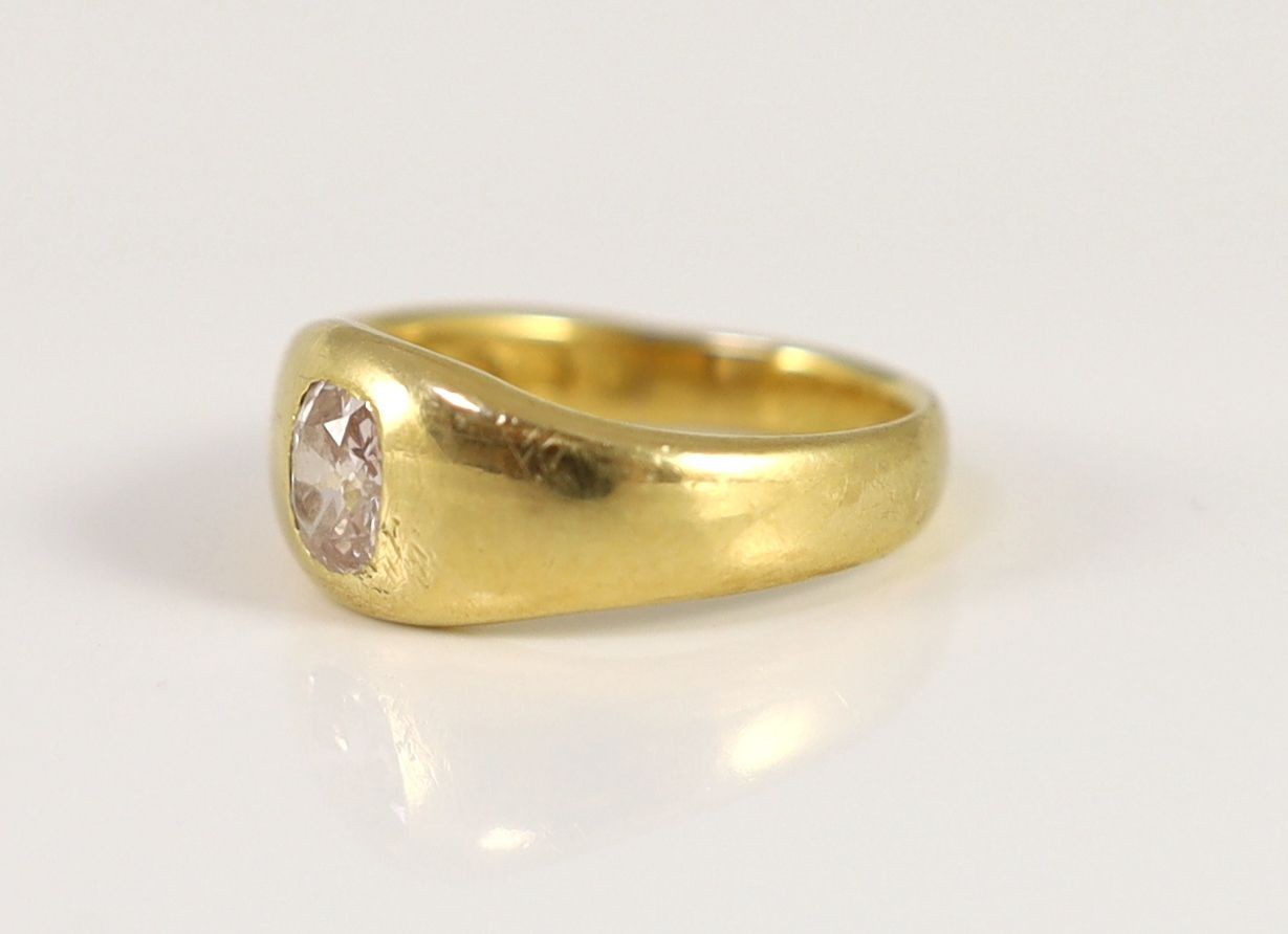 A Victorian 18ct gold and gypsy set oval cushion cut diamond set ring